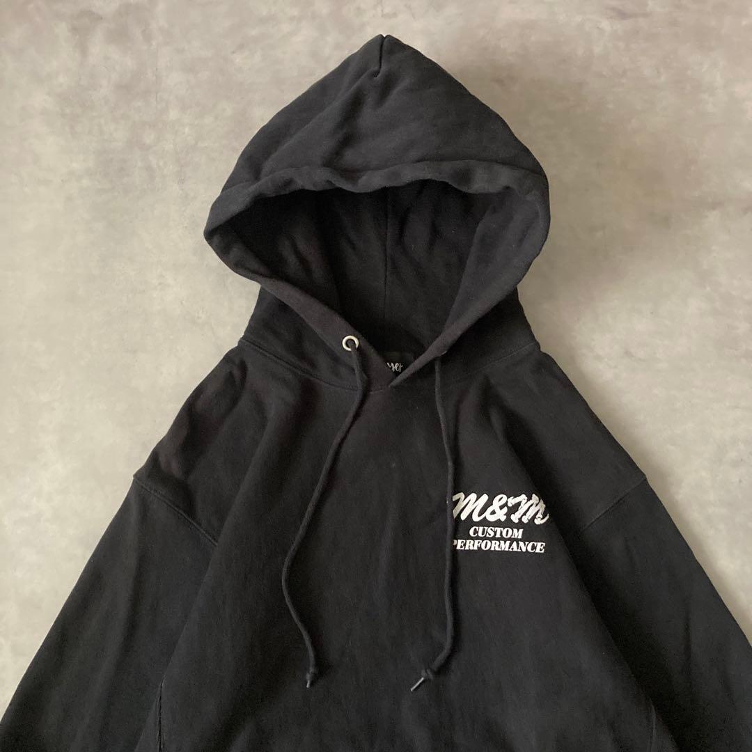 M&M × MASSES SWEAT HOODED