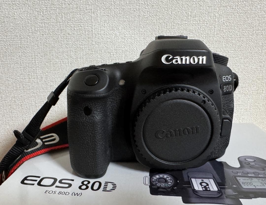 Canon EOS 80D デジタル一眼レフカメラ 本体（箱付）