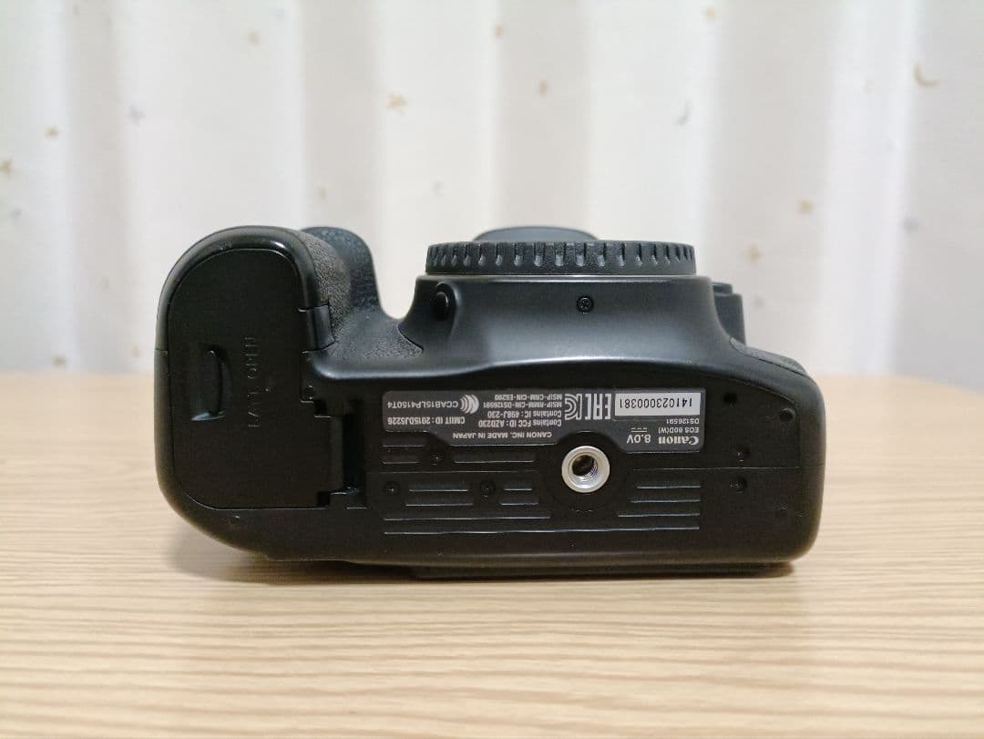 Canon EOS 80D 一眼レフカメラ 本体 バッテリー付き