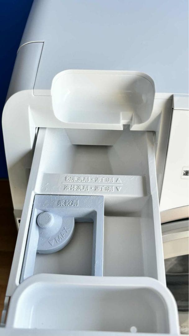 美品未使用2025年製ドラム式洗濯乾燥機RORO YWM-YV90N