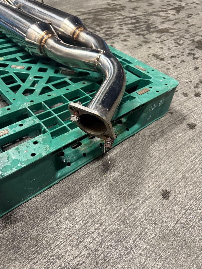 10セルシオ　直管マフラー