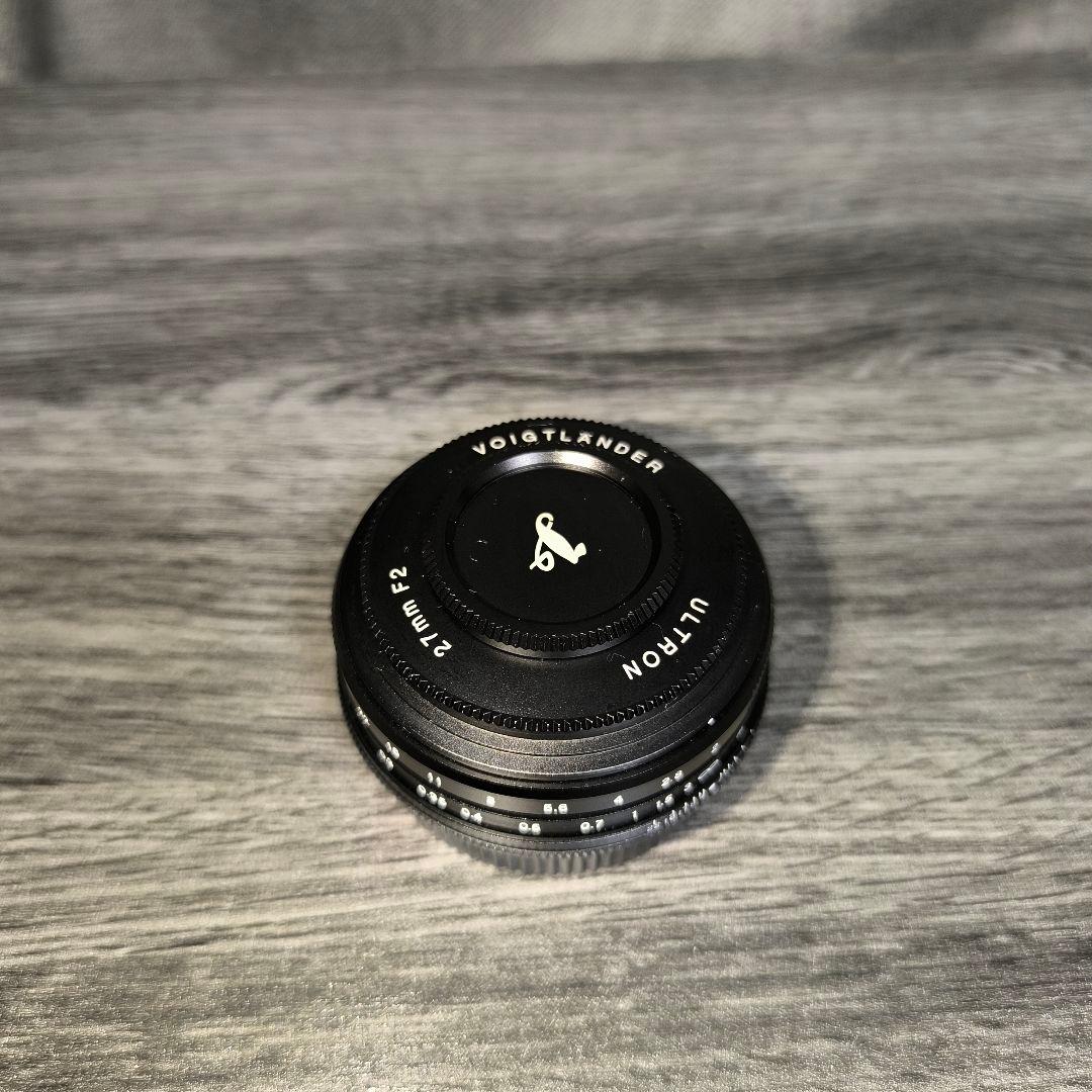 Voigtländer Ultron 27mm F2