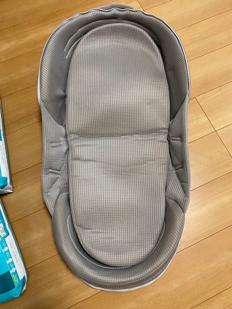 Pampers Sサイズ 84枚×4パック　美品　ネオママイズム　グレー