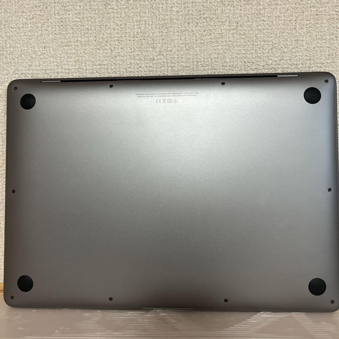 美品 Apple MacBook Air M1 動作確認済み
