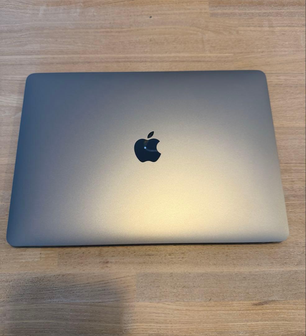 Macbook air 2020年製　M1 メモリ16GB