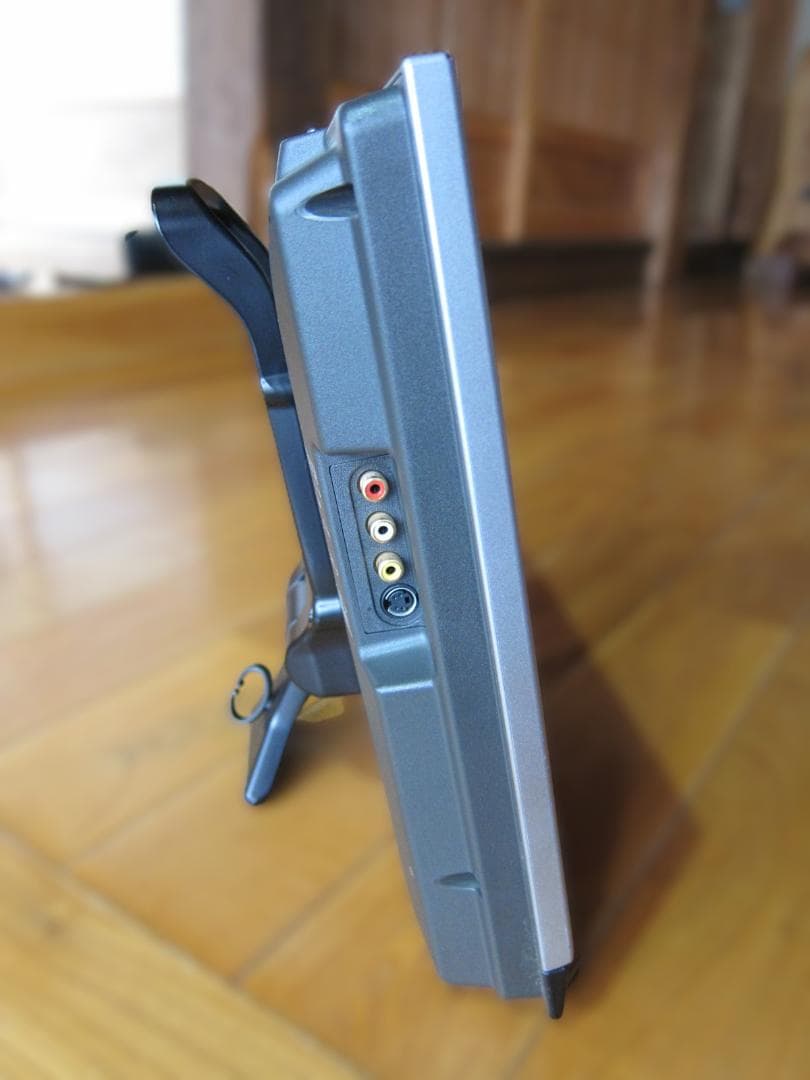 シャープAQUOS液晶カラーテレビ LC-15S1-S 15型 リモコン付属