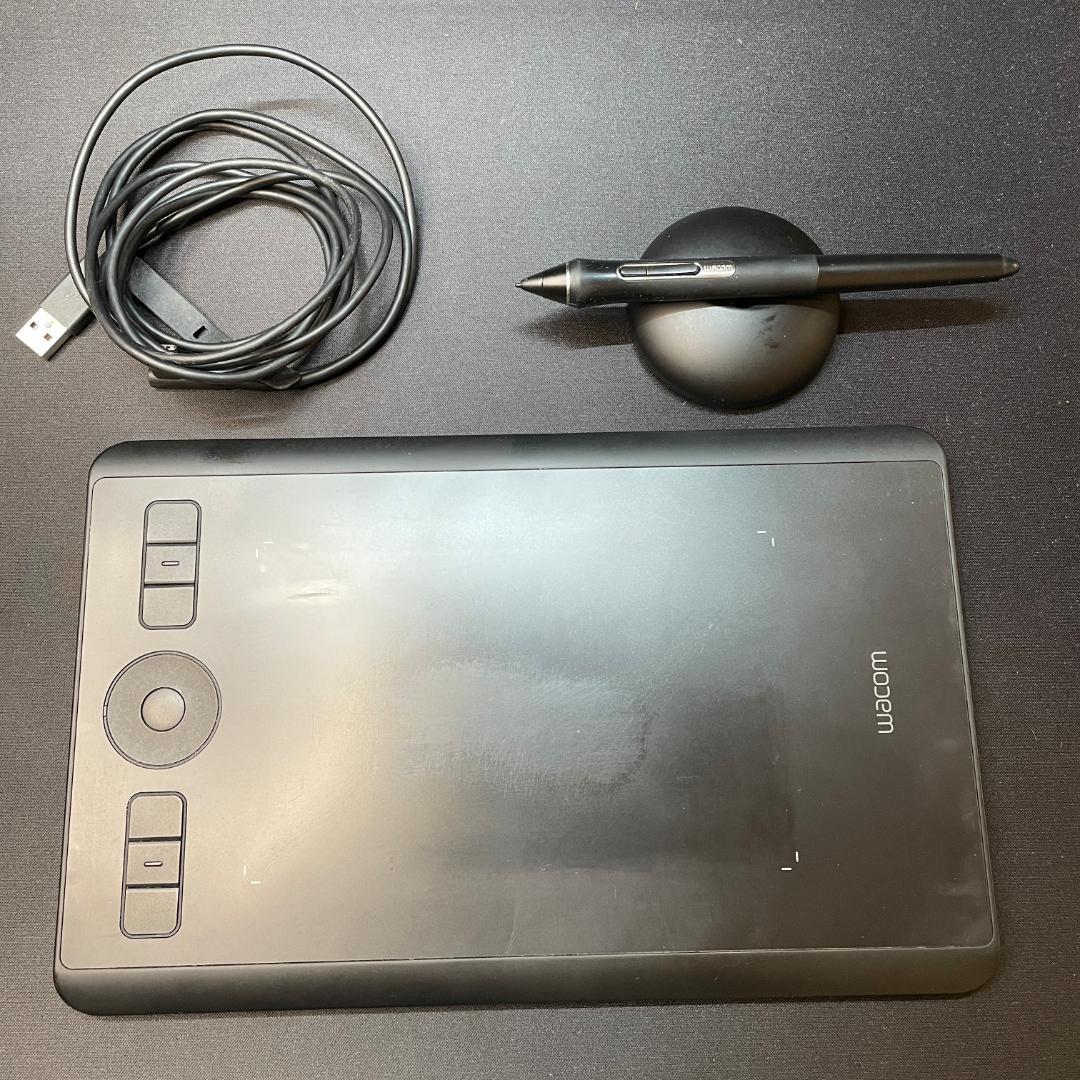 ワコム ペンタブレット Wacom Intuos Pro Sサイズ