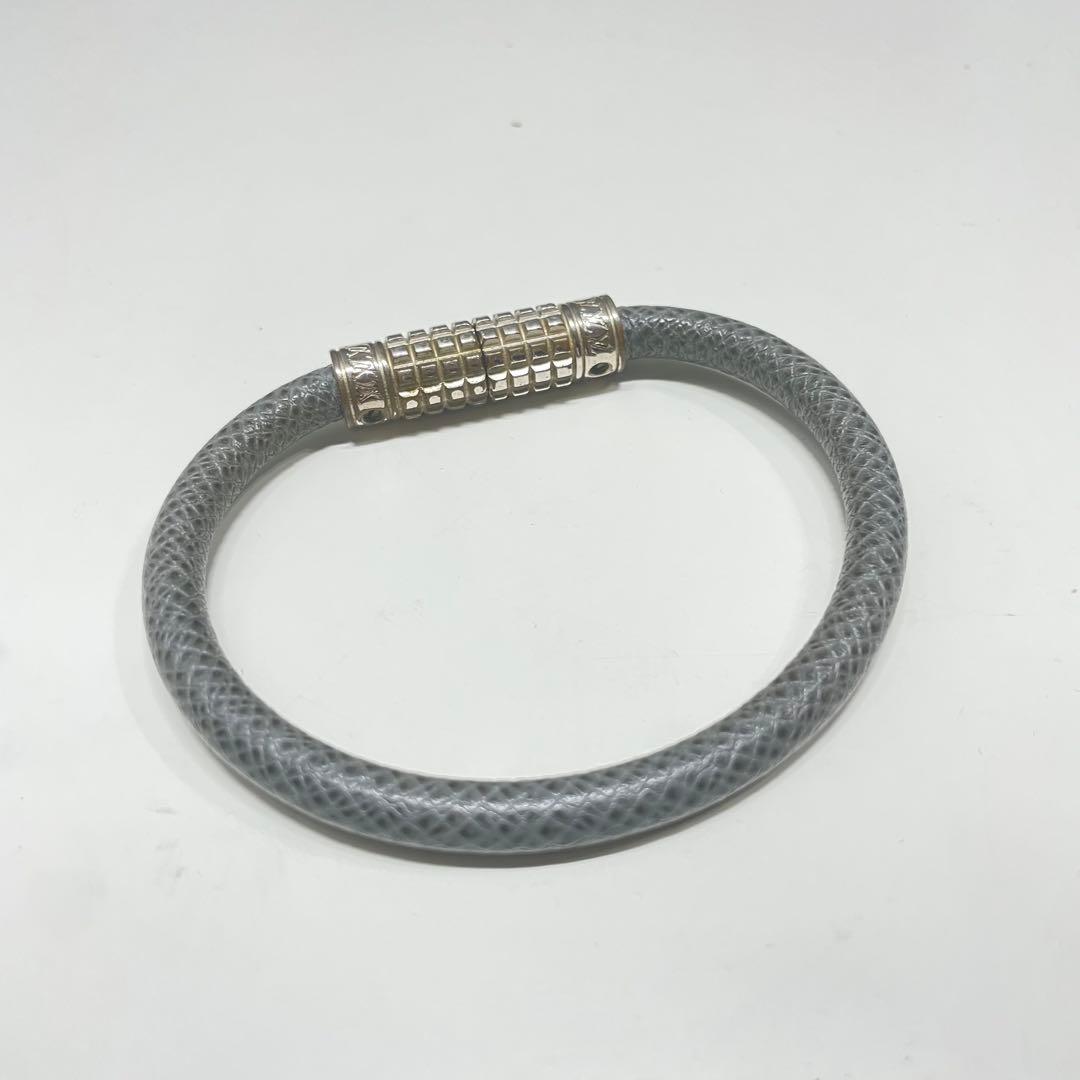 K*h様 LOUIS VUITTON ブレスレット ディジット　シルバー装飾