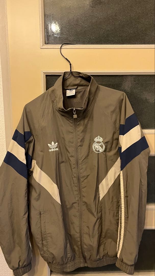 「希少」adidas レアル・マドリード ナイロンジャケット
