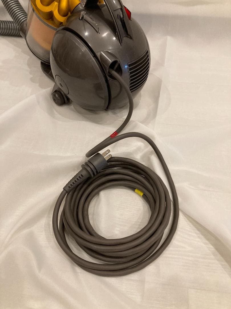 Dyson(ダイソン) DC48 掃除機 タングルフリータービンツール付き