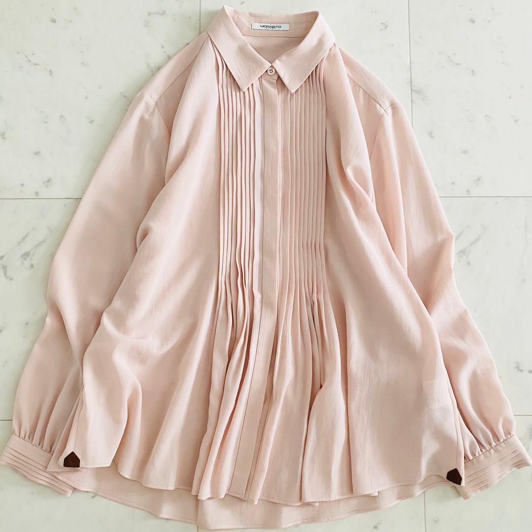 極美品 モラビト ロゴマーク革ワッペン付き ピンタックブラウス ライトピンク