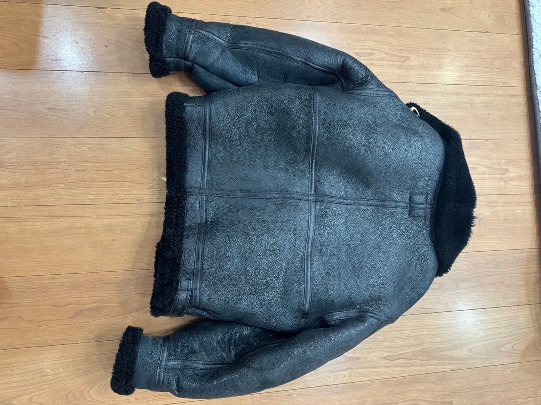 unlimited works 様AVIREX Ｂ３　ブラック美品　オマケ付き