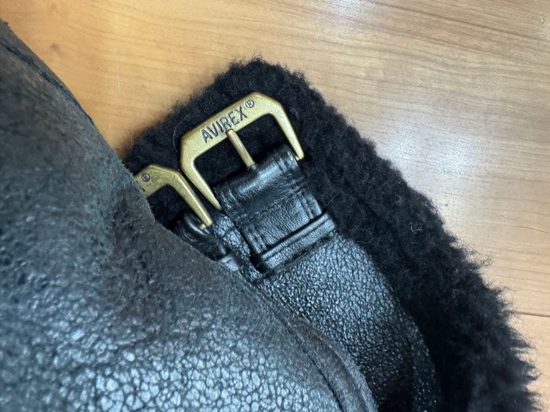 unlimited works 様AVIREX Ｂ３　ブラック美品　オマケ付き