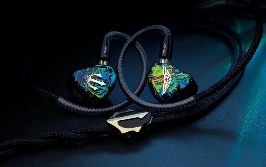 イヤホン EMPIRE EARS TRITON LAUNCH EDITION FULL