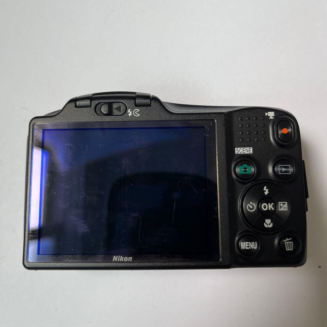 デジカメ　NIKON COOLPIX L610 デジタルカメラ OLD