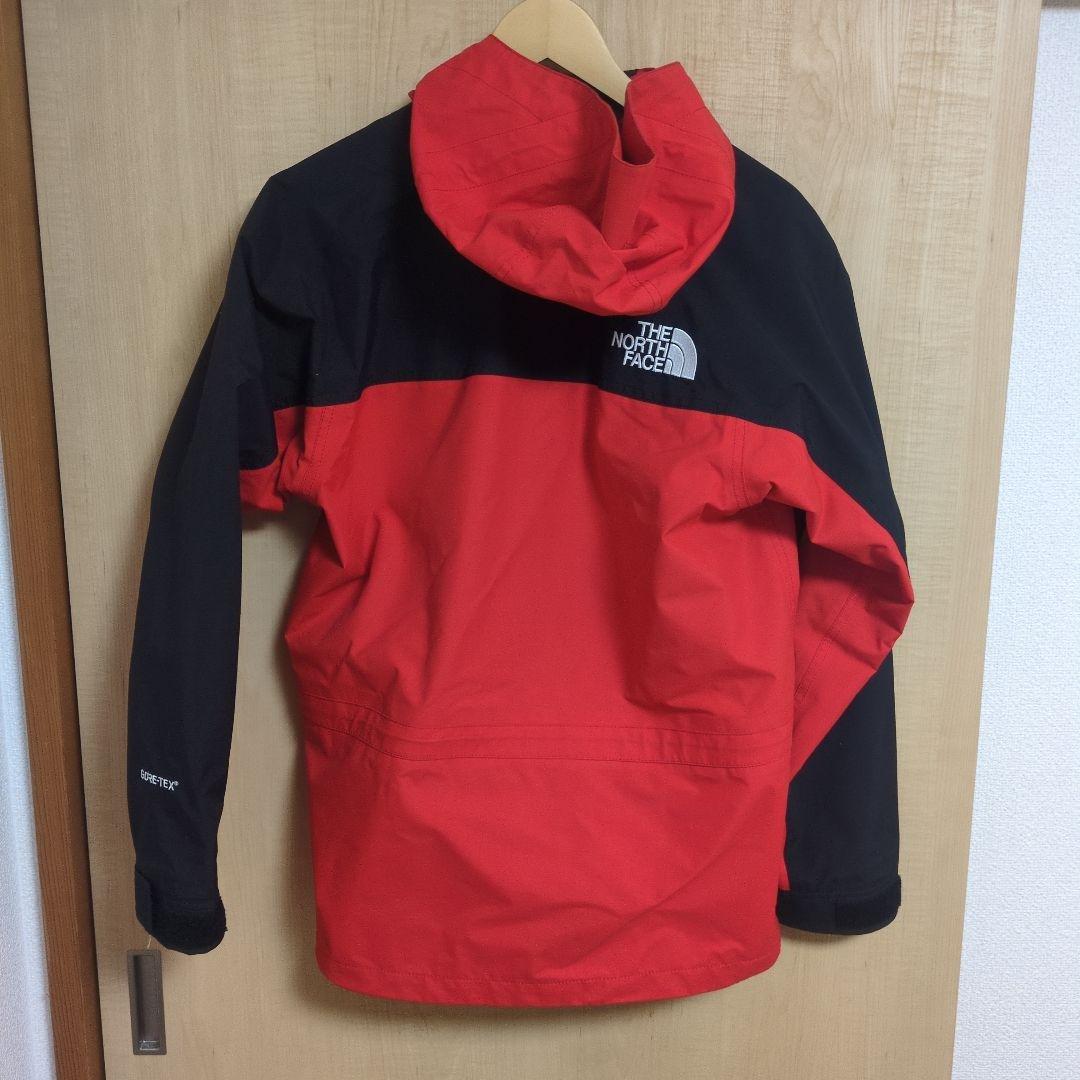 【値下げ！】THE NORTH FACE マウンテンライトジャケット 赤黒
