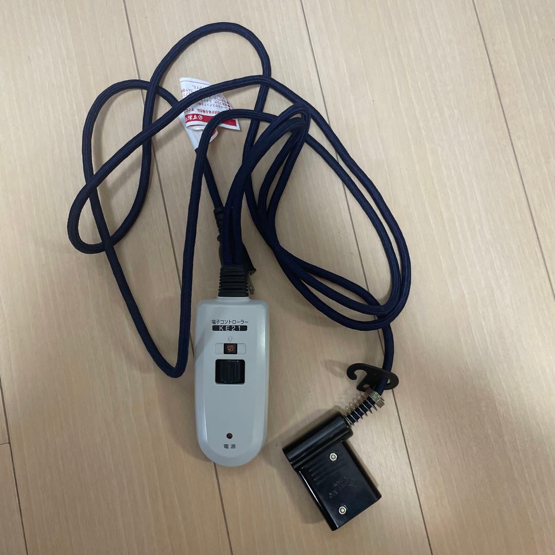 ナチュラルウッド 楕円形木製テーブル　中古品