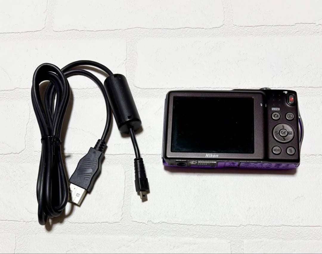 【美品】Nikon COOLPIX S3300 パープル コンパクトデジカメ