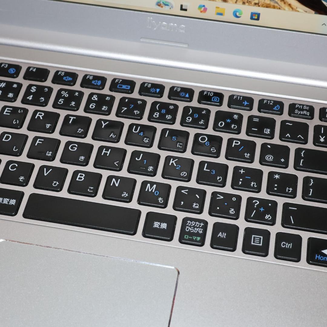 特価！Win11公式対応8世代Corei5/SSD/メ8G/FHD/無線/カメラ