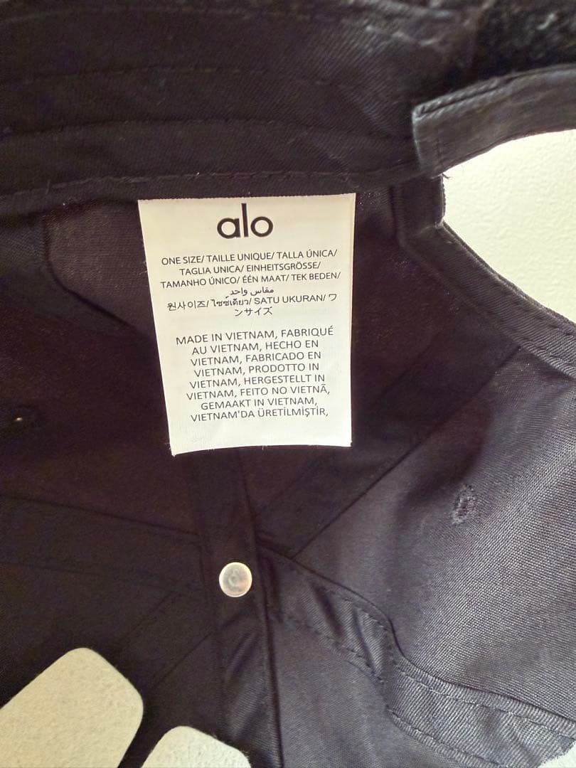 正規品　新品未使用　alo Yoga Off-Duty Cap Black
