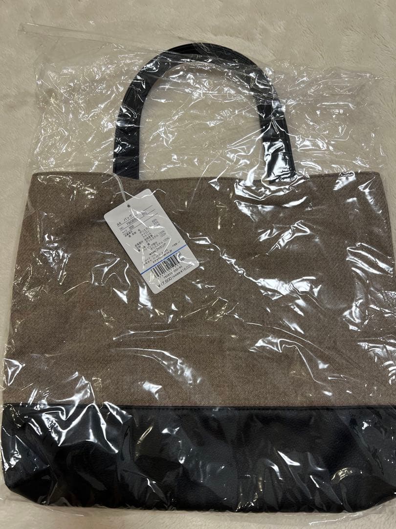 【新品未使用】ファミリア　トートバッグ　2024秋ファミリアショー限定