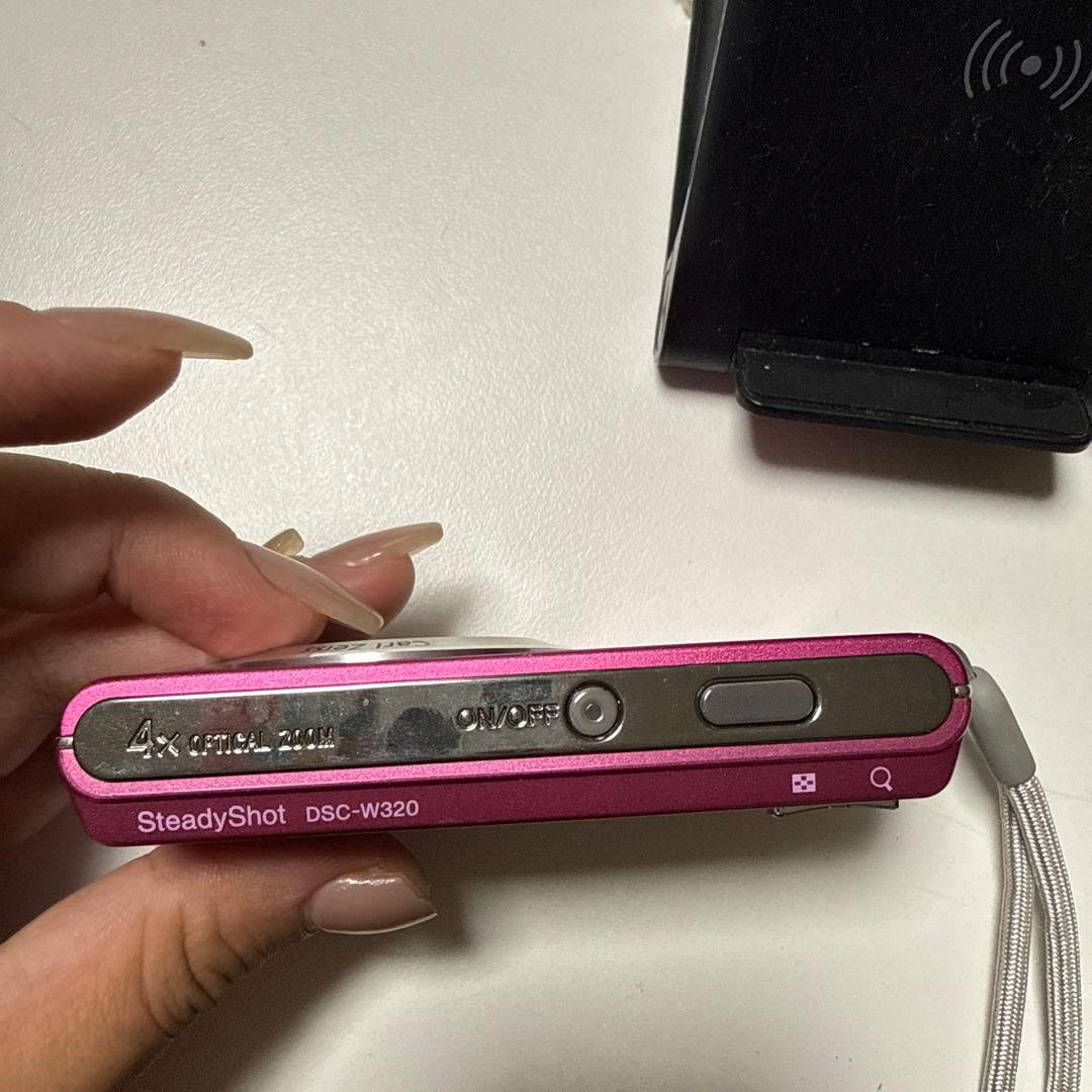 【美品】Sony Cyber-shot 14.1MP ピンク