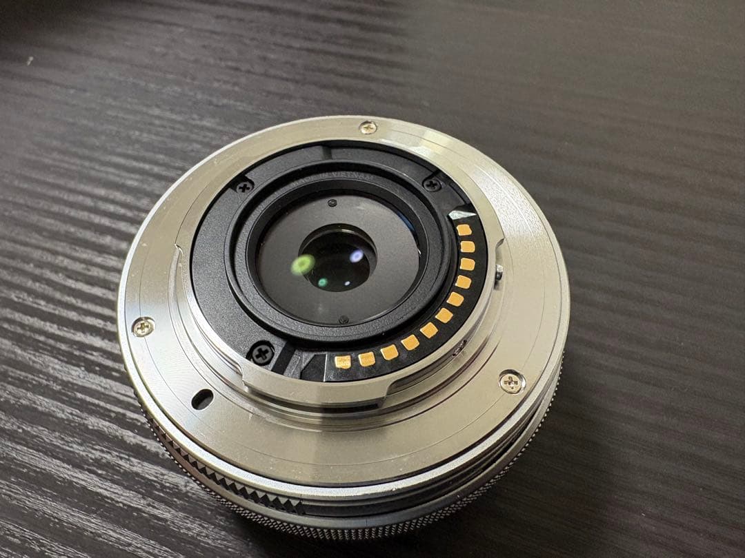 OLYMPUS PEN E-PL8 ミラーレスカメラ　ダブルレンズ　ダブルズーム