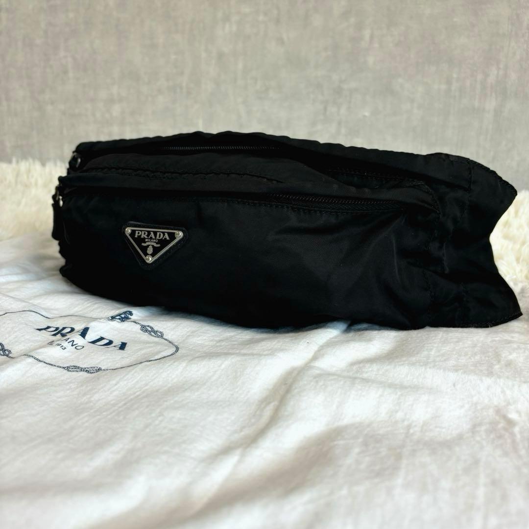 PRADA プラダ　三角ロゴプレート ポコノ ナイロン ボディバッグ