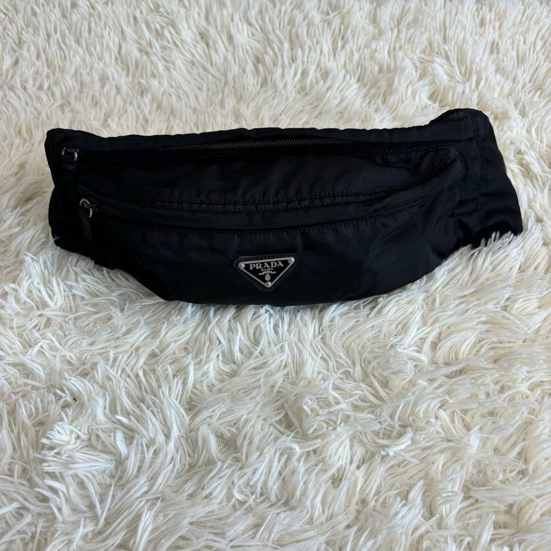 PRADA プラダ　三角ロゴプレート ポコノ ナイロン ボディバッグ