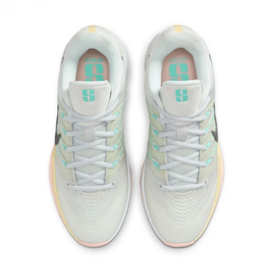 サブリナ3 silencer NIKE バスケットシューズ