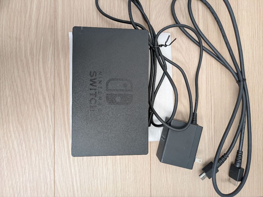 Nintendo Switch 赤/青 本体（128GBのSDカード付き）