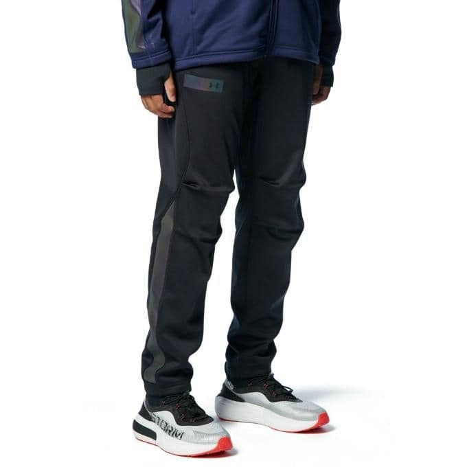 UNDER ARMOUR 2024秋冬限定モデルウインター ニット 3レイヤー