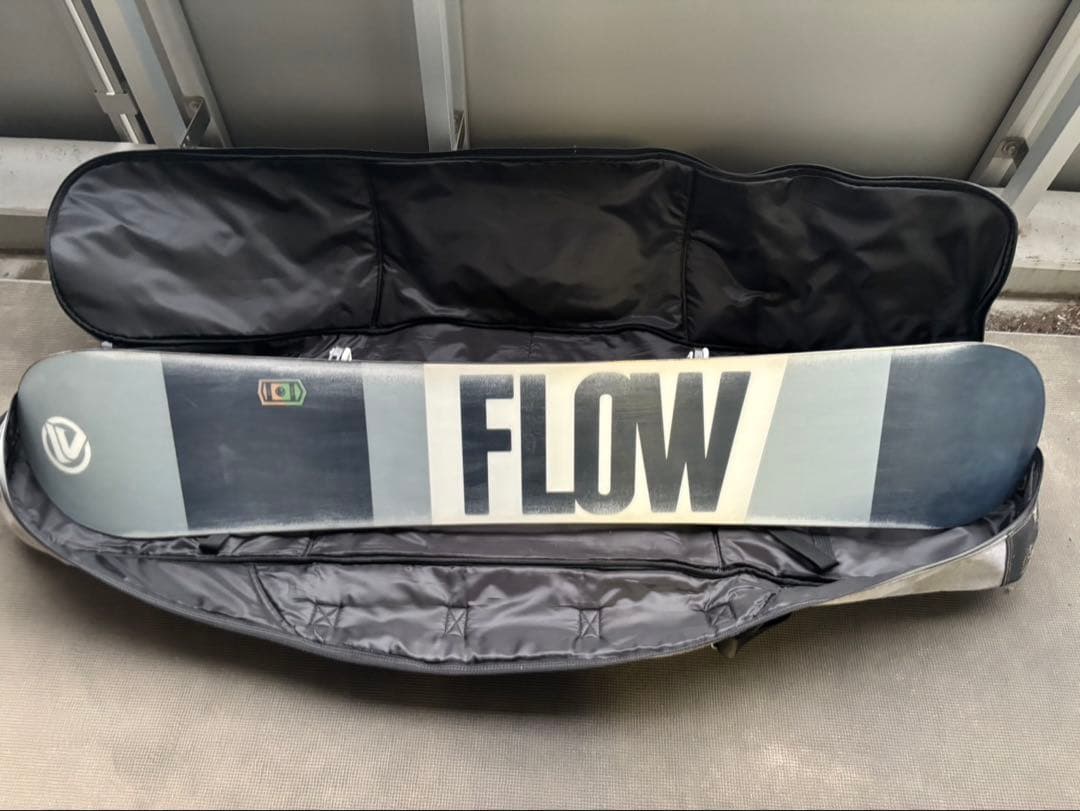 Flow Alpha ビンディング ボード　ブーツのセット