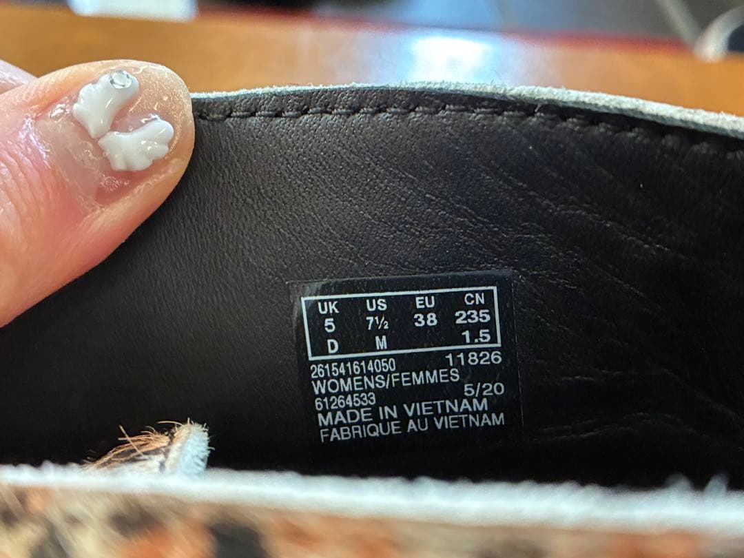 CLARKS ヒョウ柄ローファー　箱あり