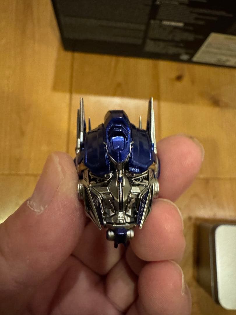 トランスフォーマー　スリーゼロ　DLX オプティマスプライム　threezero