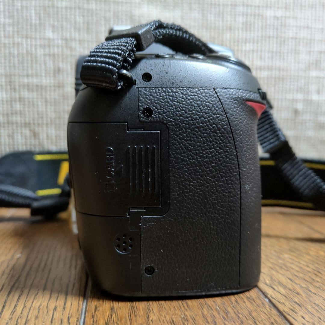 Nikon D90 デジタル一眼レフカメラ