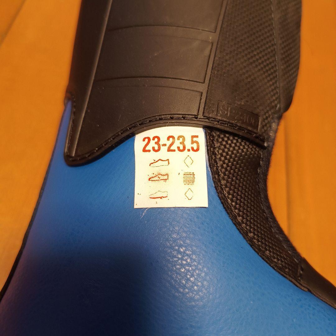 LANGE ジュニア 23〜23.5cm 70 sc rs