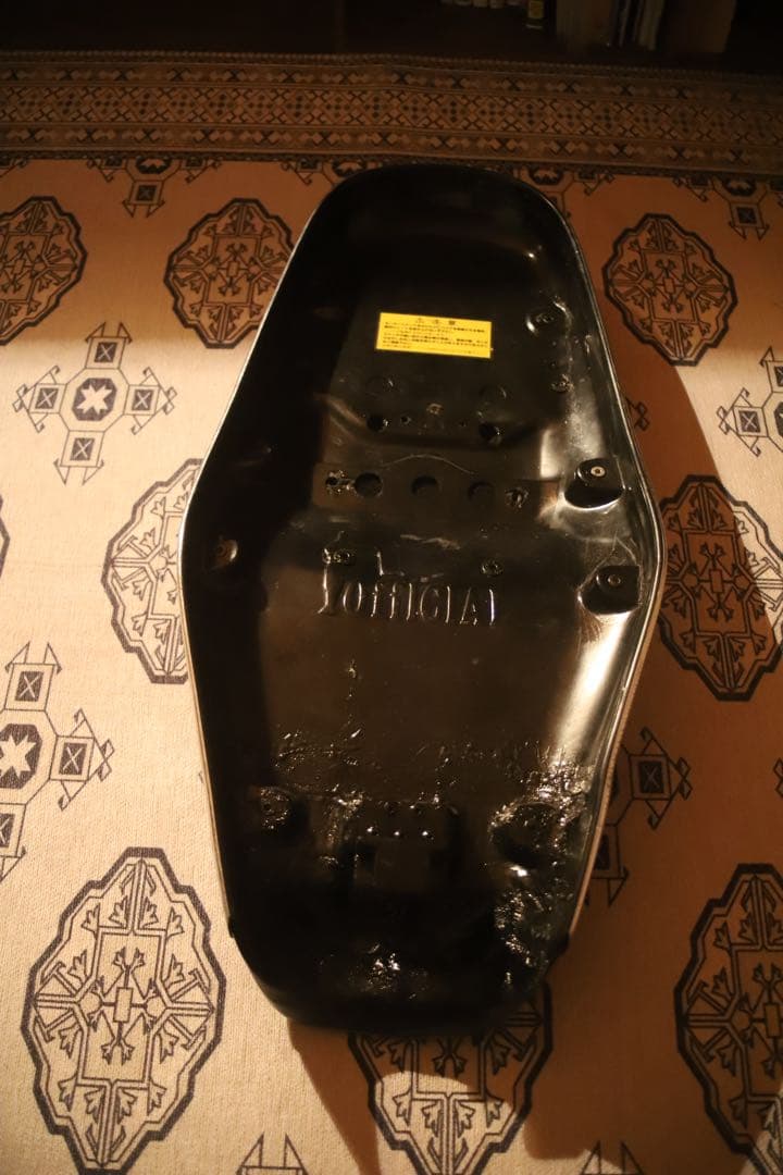 Kawasaki W650用 社外シート＋シート下カバーセット