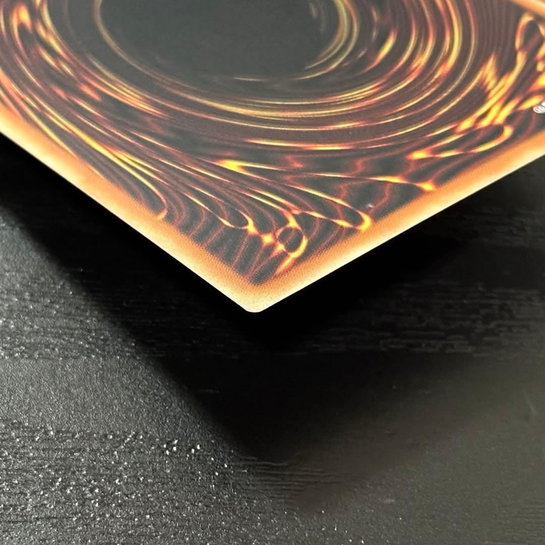 遊戯王 閃刀姫ロゼ 絵違い 赤シク