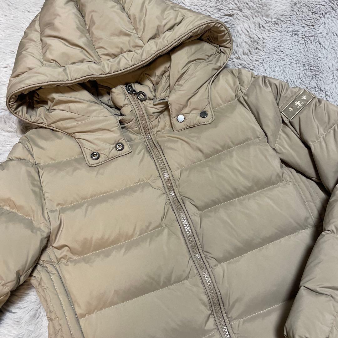 ひ*マ様 タトラス　ダウンジャケット ベージュ　160cm