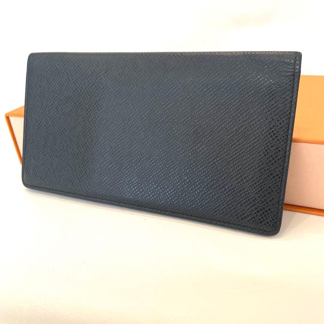 美品　廃盤品　ルイヴィトン タイガ　黒　ブラック　札入れ　正規品　M30392