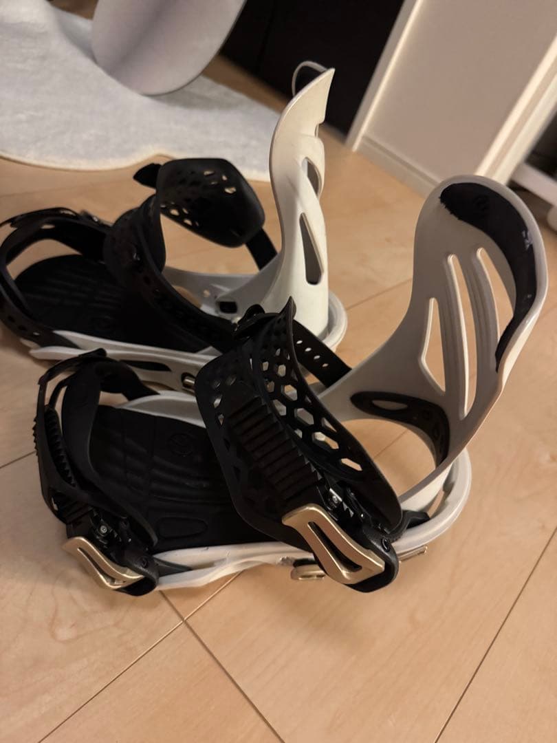 FLUX DSL 20-21モデル スノーボード ビンディング　Sサイズ