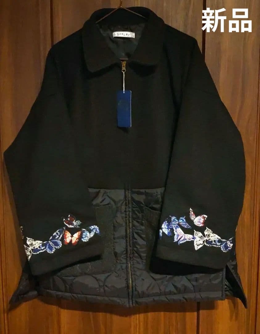 新品 未使用　iS ScoLar 　イズスカラー 蝶 刺繍 異素材 コート