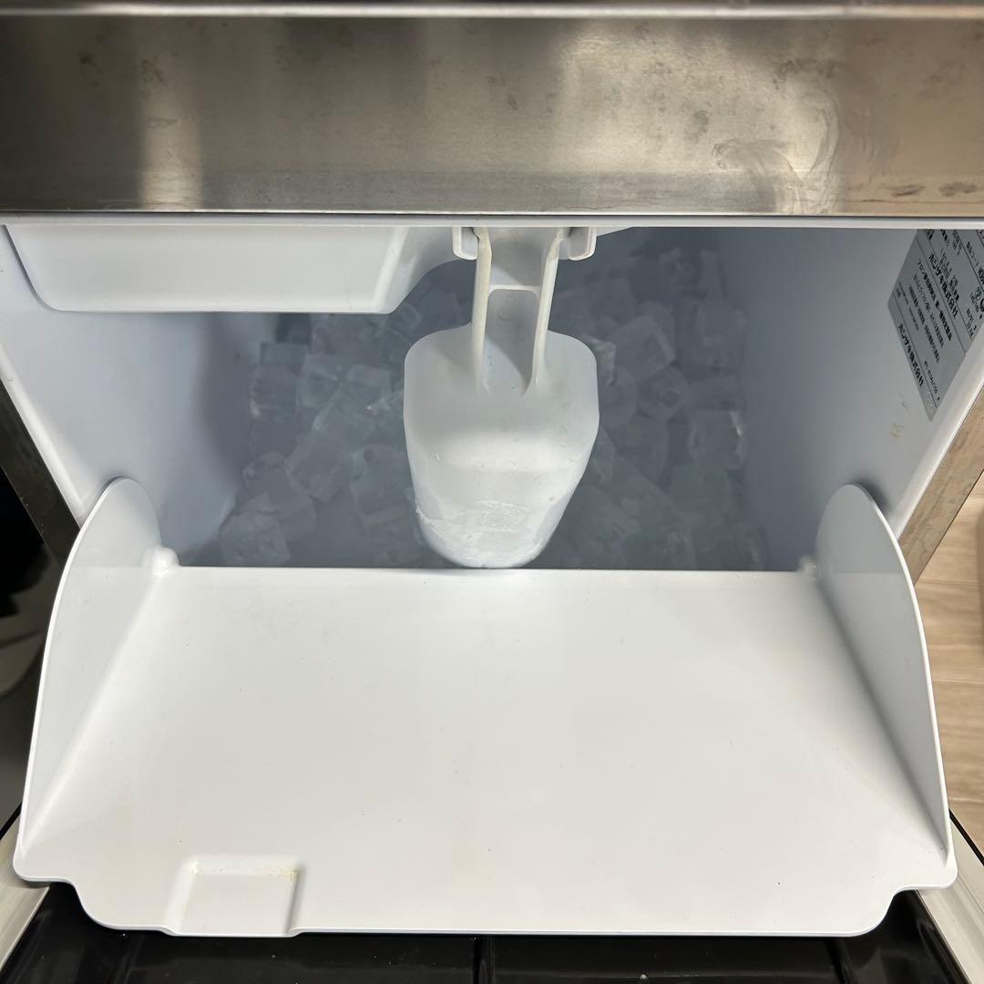 ✴︎本日限定値下げ価格✴︎【ホシザキ】2022年製 製氷機 キューブアイスメーカー