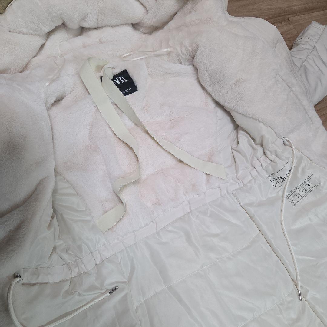 ZARAダウンコート　ロング丈　白　ファー