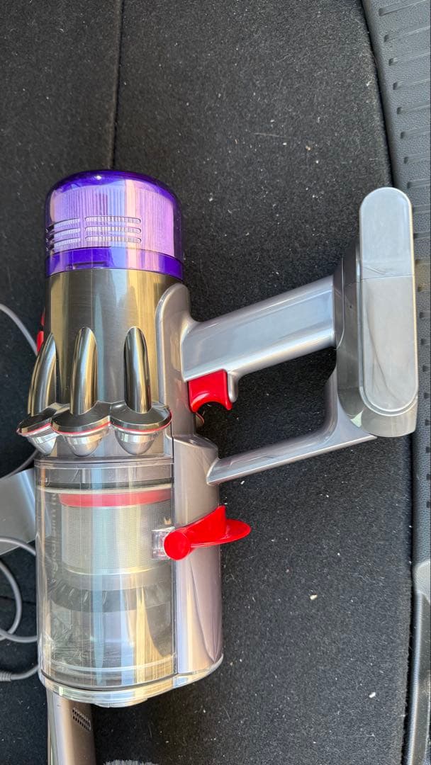 「最終価格」ダイソン SV18FF Digital Slim Fluff掃除機