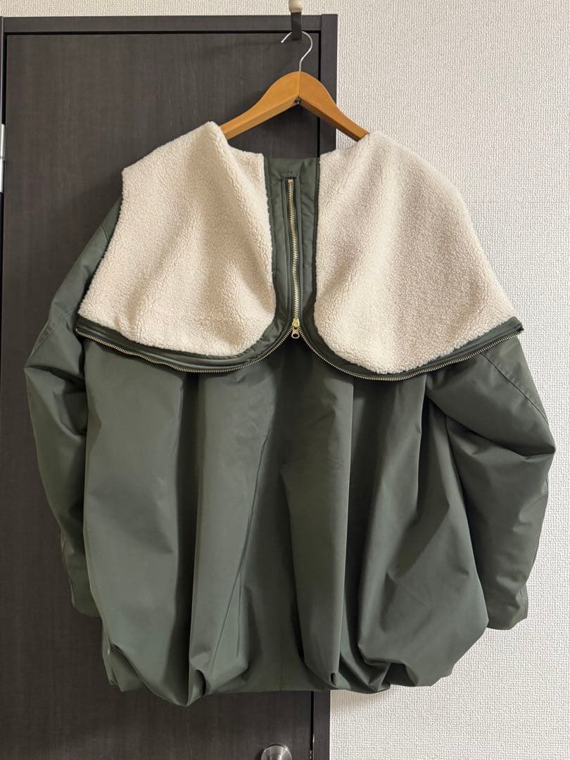 BALLOON DESIGN HOODED N3B Mサイズ