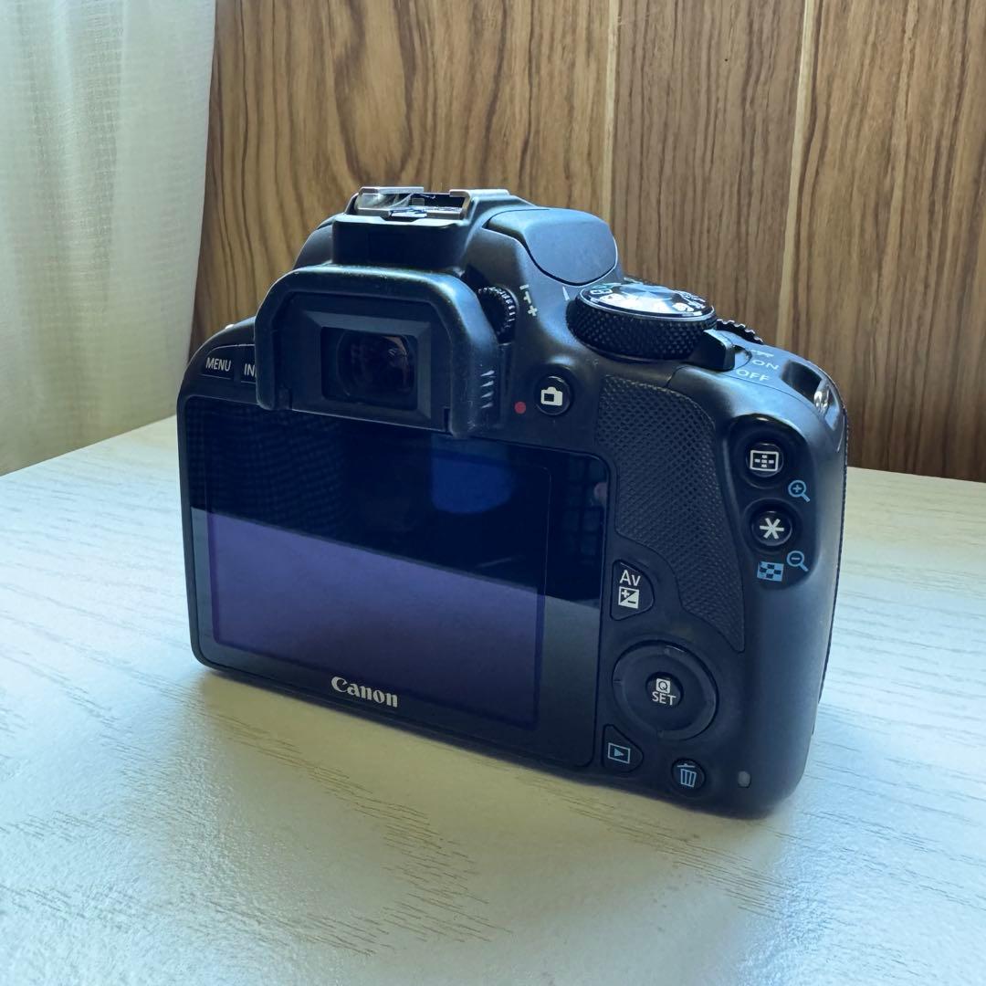 Canon EOS Kiss X7 ダブルズームキット