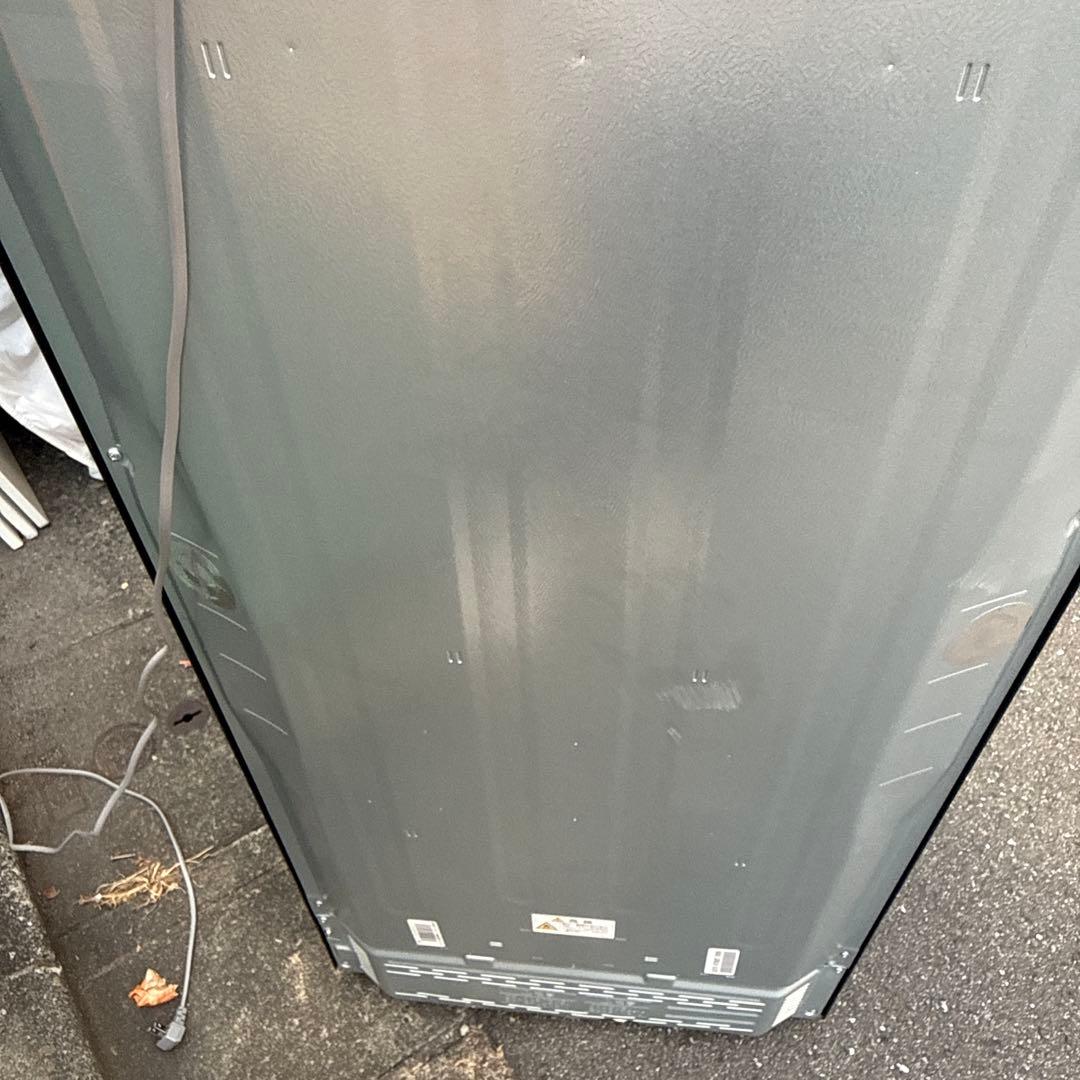 冷蔵庫　TOSHIBA GR-V33SC 2024年製