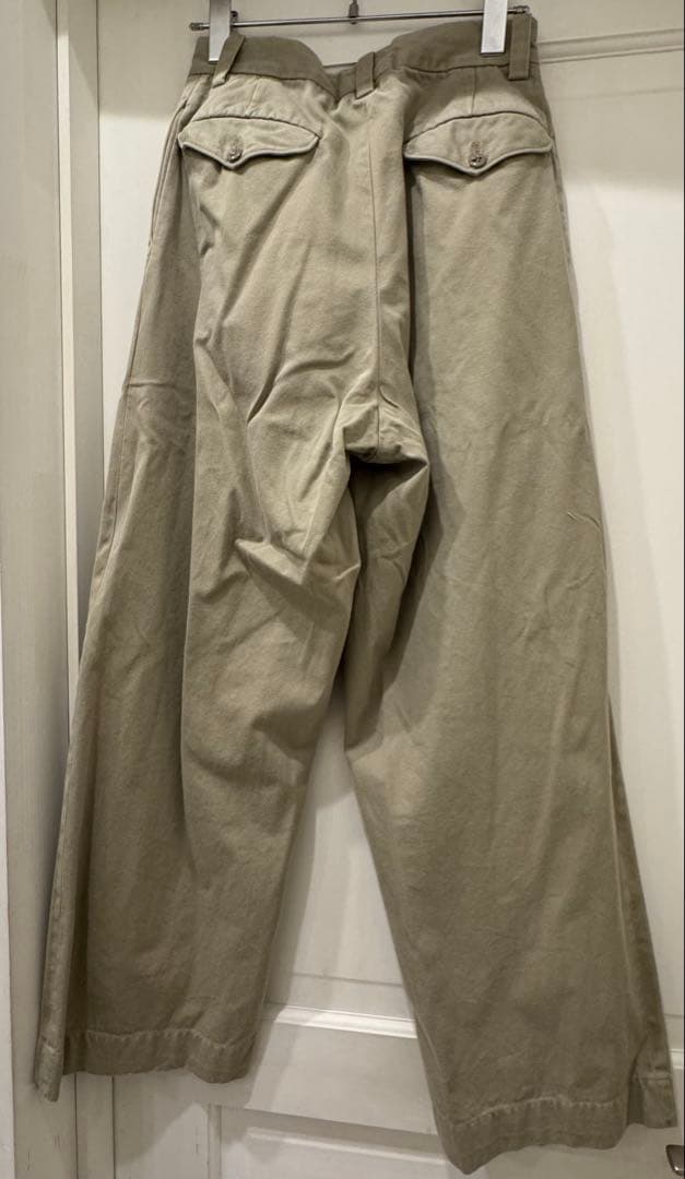 マディソンブルー　チノパン　01